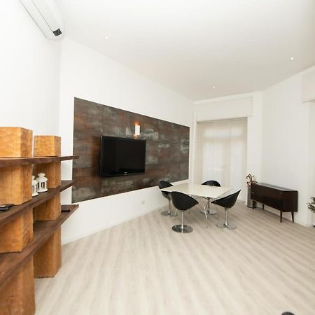 Appartamento Incantevole Centro Milan Bagian luar foto