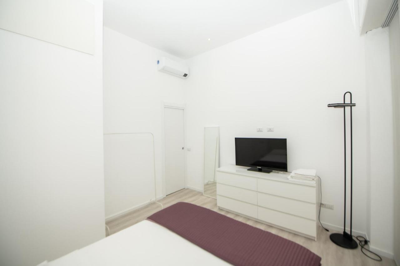Appartamento Incantevole Centro Milan Bagian luar foto